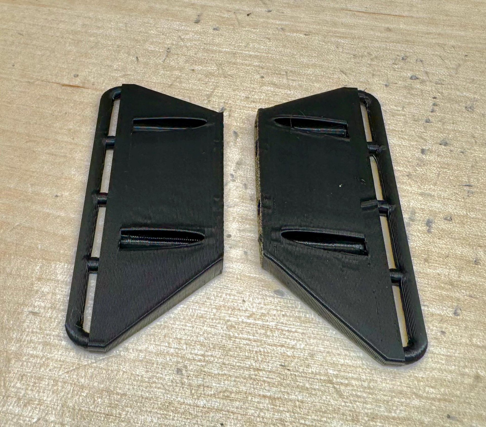 Scx24 4Runner Sliders product image (3)