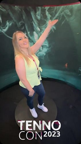 Diving into the excitement at TennoCon2023 like a smooth operator! Sending smiles and spreading joy. Ready for TennoCon2024!
...