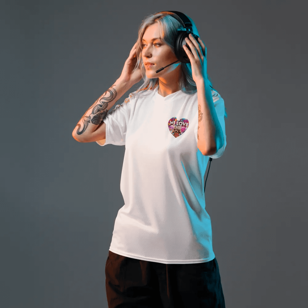 We Love Umisex Baby Tee product image (2)