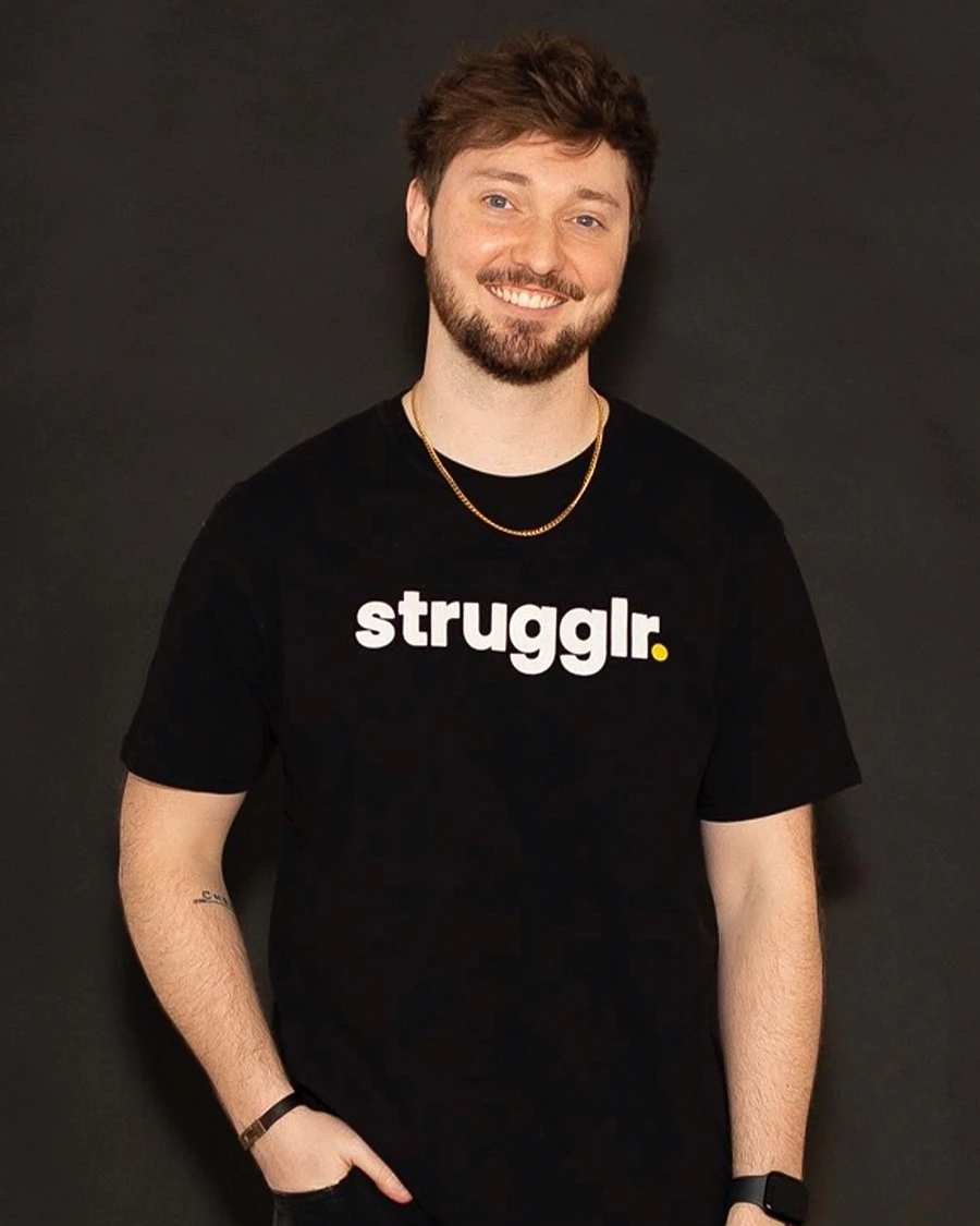 Strugglr. Tee - Black product image (4)