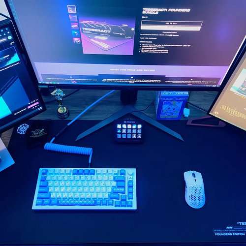 After gaming with the @4dgaming mousepad a few days, it's safe to say it's the best mousepad I've ever used! It's just so but...