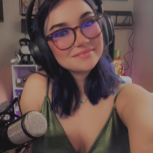 Little late but here’s the one time I wore a dress on stream ! #twitchstreamer #girlgamer #girlsontwitch #girlswholikegirls