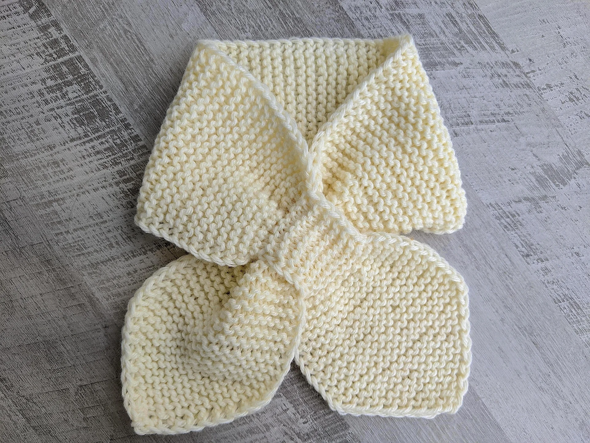 Keyhole (Pull Through) Knit Scarf Pattern product image (3)