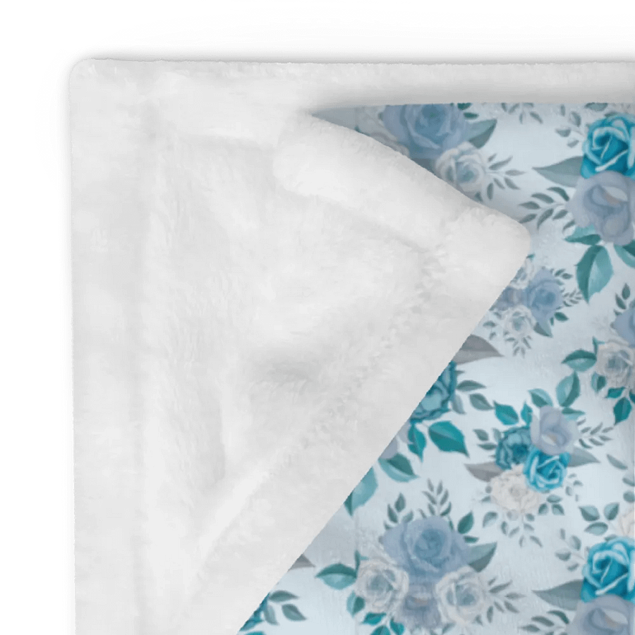Blue Roses Blanket product image (12)