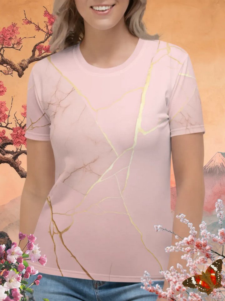 Tea Rose Kintsugi Print T-Shirt product image (1)