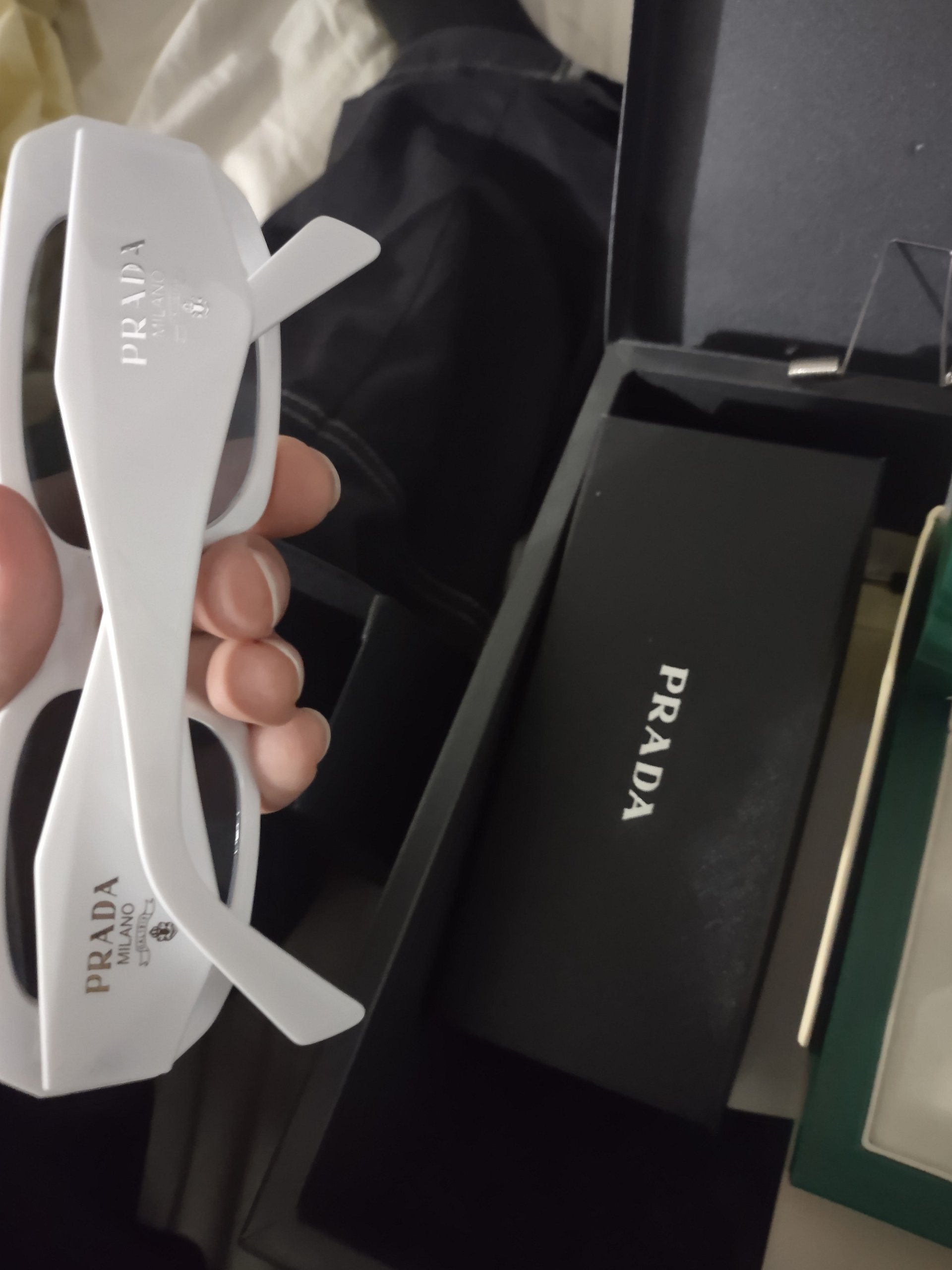 Prada sunglasses product image (3)