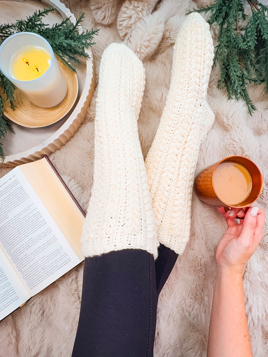 Snowdrift Wheat Slipper Socks PDF Pattern product image (3)