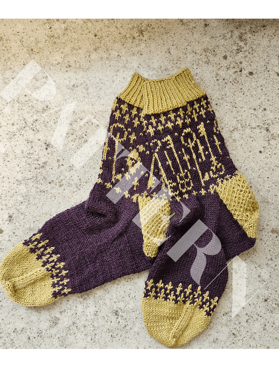 Seven Keys Socks Knitting Pattern PDF product image (1)