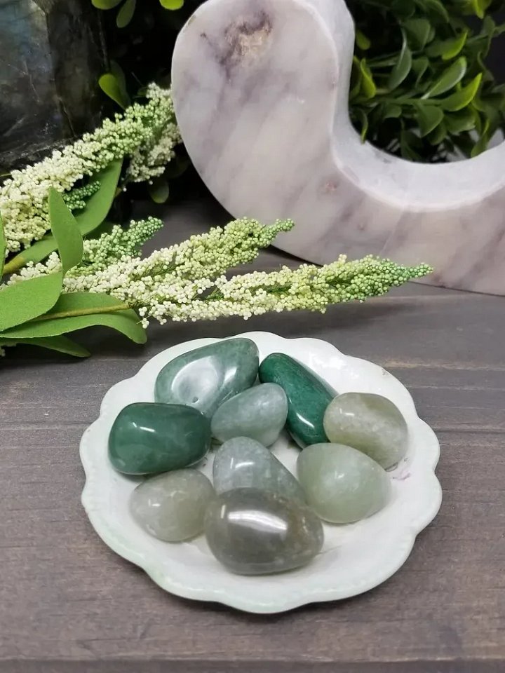 Green Aventurine Tumbled Pocket Stone – Luck • Growth • Emotional Healing product image (1)