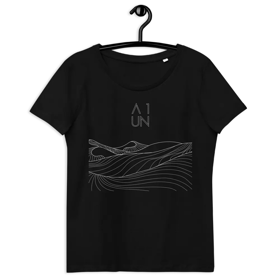 Women's Fitted w/ Mountains A1UN product image (11)