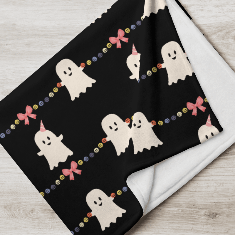 Ghostly Delight Throw Blanket product image (2)