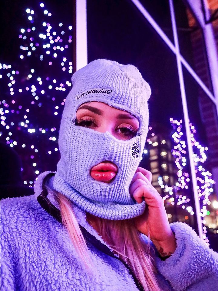 LIGHT BLUE SNOWING SKI MASK product image (1)