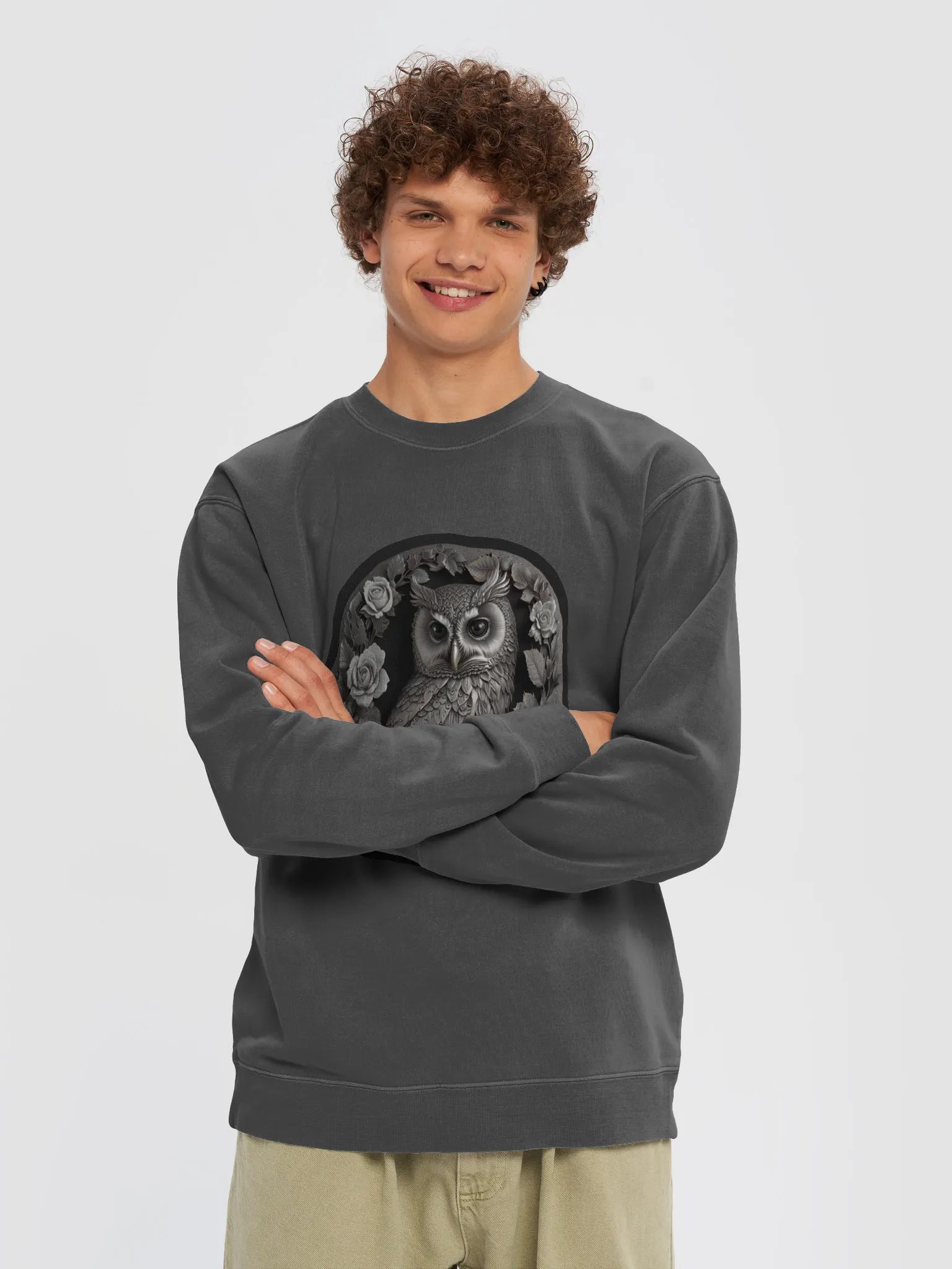 Mystic Owl and Roses Sweatshirt product image (14)