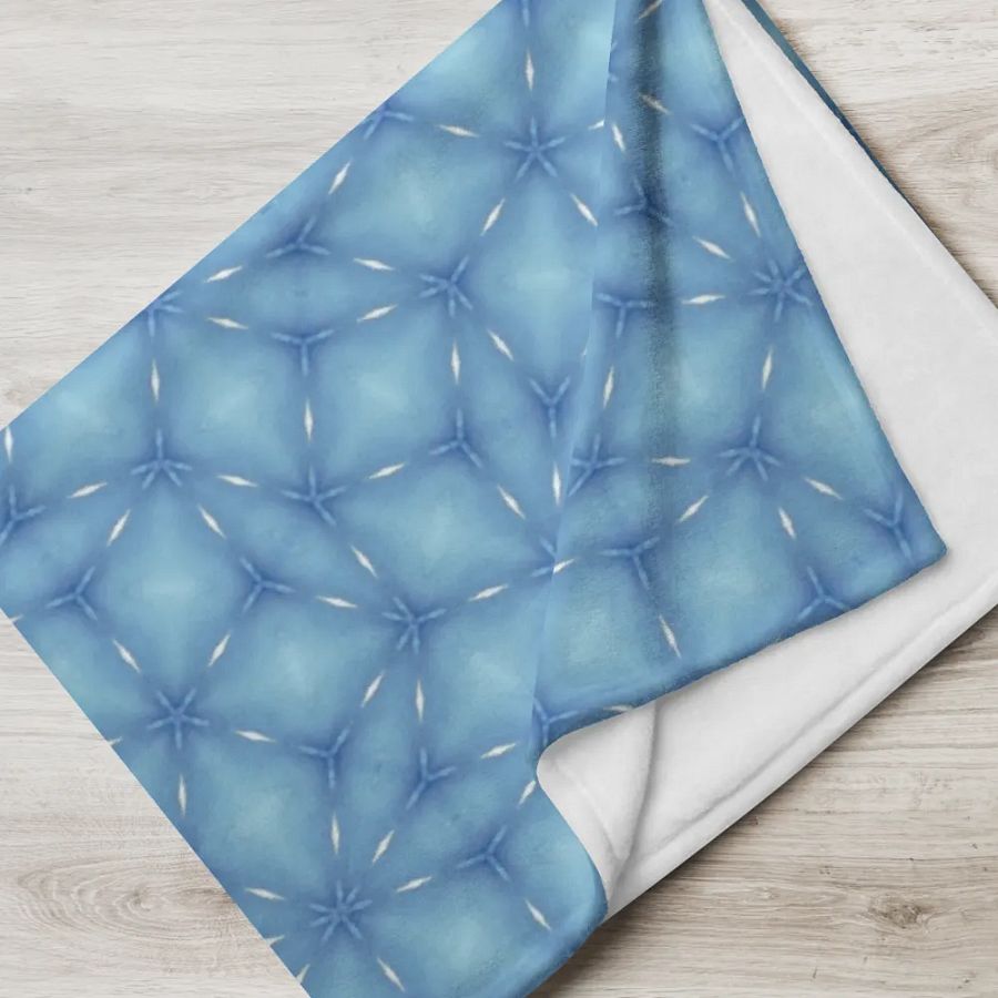 Floral Seamless Patterned Throw Blanket product image (6)