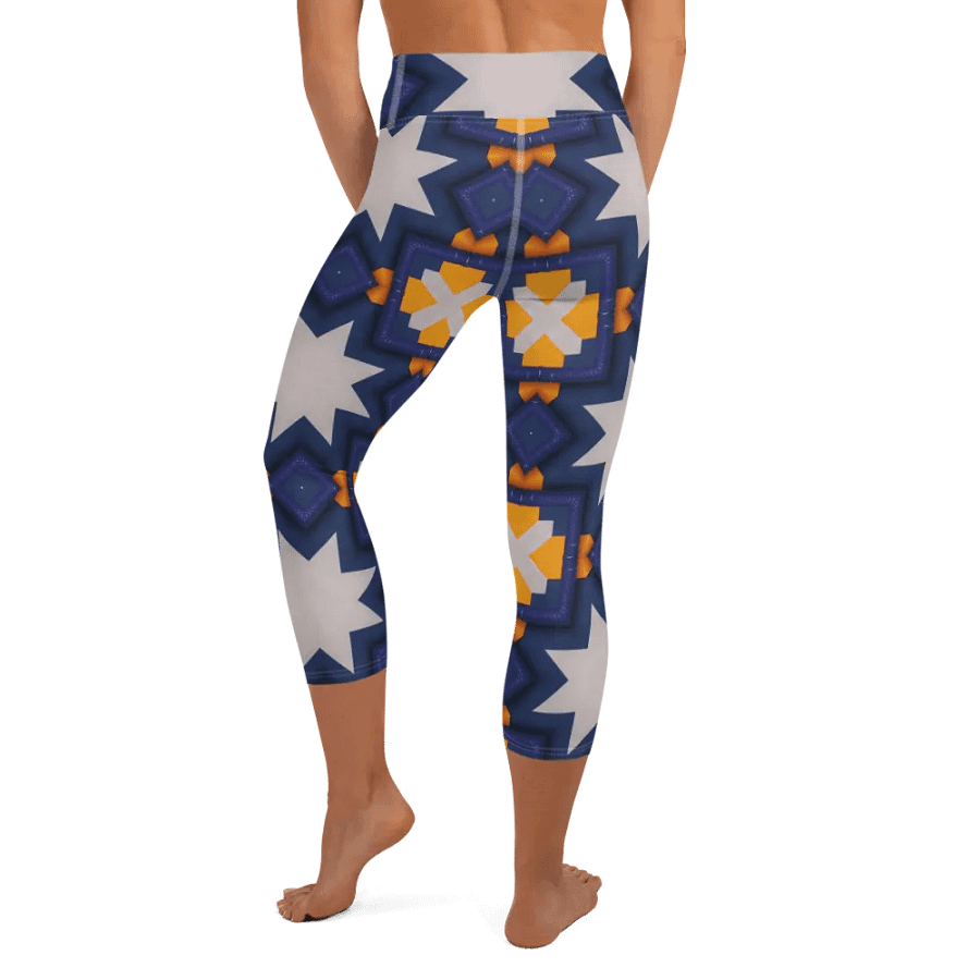 Basketball Court Capri Leggings product image (7)