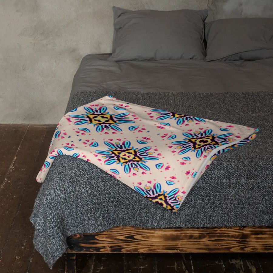 Elegant Hearts Diamonds & Crosses Throw Blanket product image (10)
