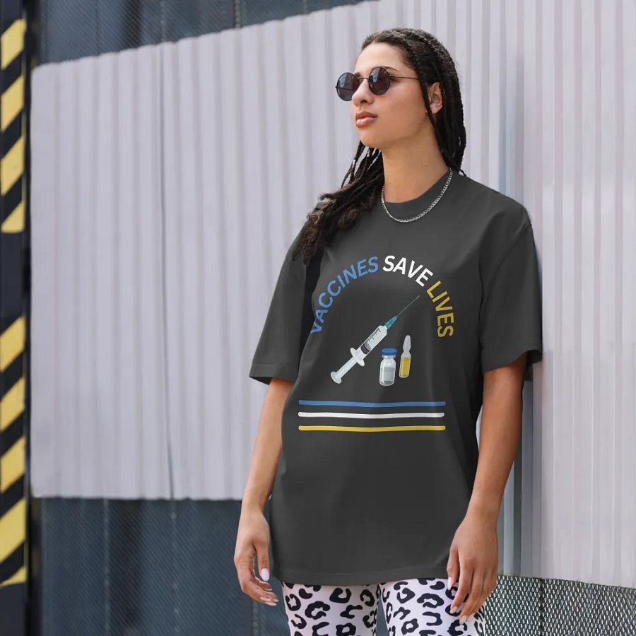 Vaccines Save Lives Graphic Tee product image (8)