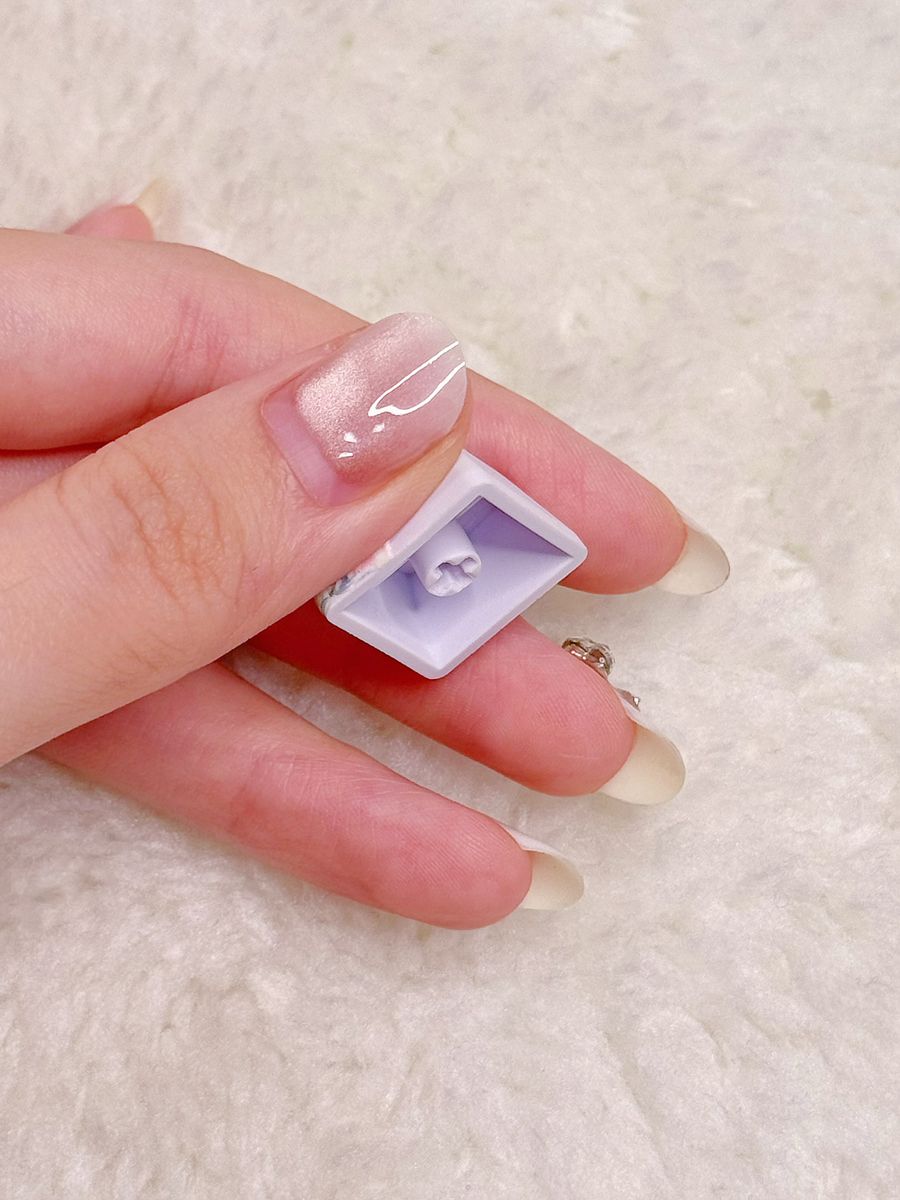 Tie Dye on White Gloomy Bear Keycap product image (5)