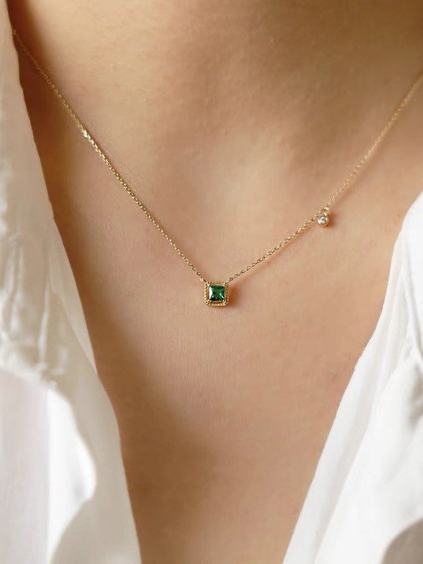 Vintage Green Square Pendant Necklace | 18k Gold Plated product image (7)