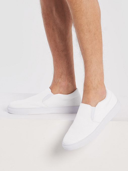 Photo showing Men's Slip-On Canvas Shoes