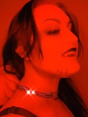Collared #onthisday  #vampirekitten #altgirl #collar #fangs #vampire #vamptok #vampiregirlfriend #vampirecore 