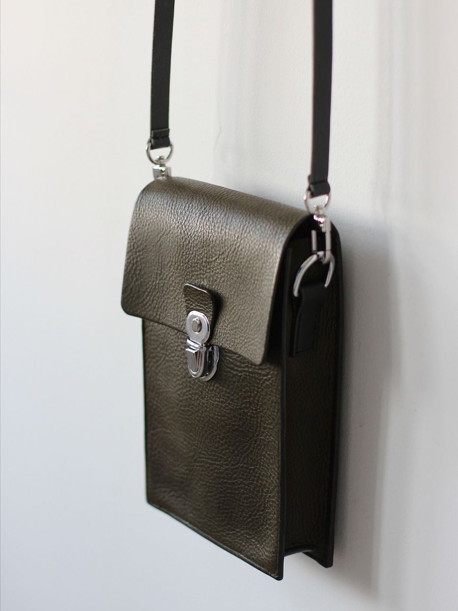 Vegetable Tanned Leather Satchel in Oliva product image (10)