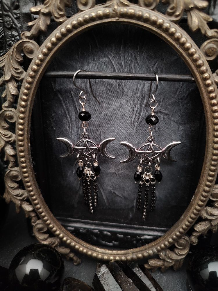 Earrings ShadowRealm - Trinity ShadowDrop product image (3)