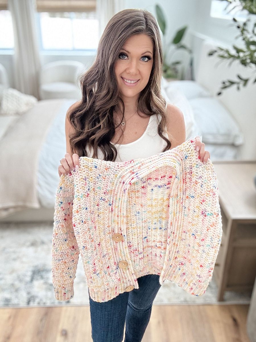 Snowy Season Cardigan Crochet Pattern product image (5)