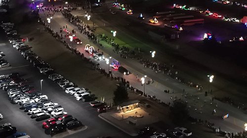 Part of Branson's Adoration Parade 2025

This did not come out as well as I had hoped. By the time it started, I had wasted o...