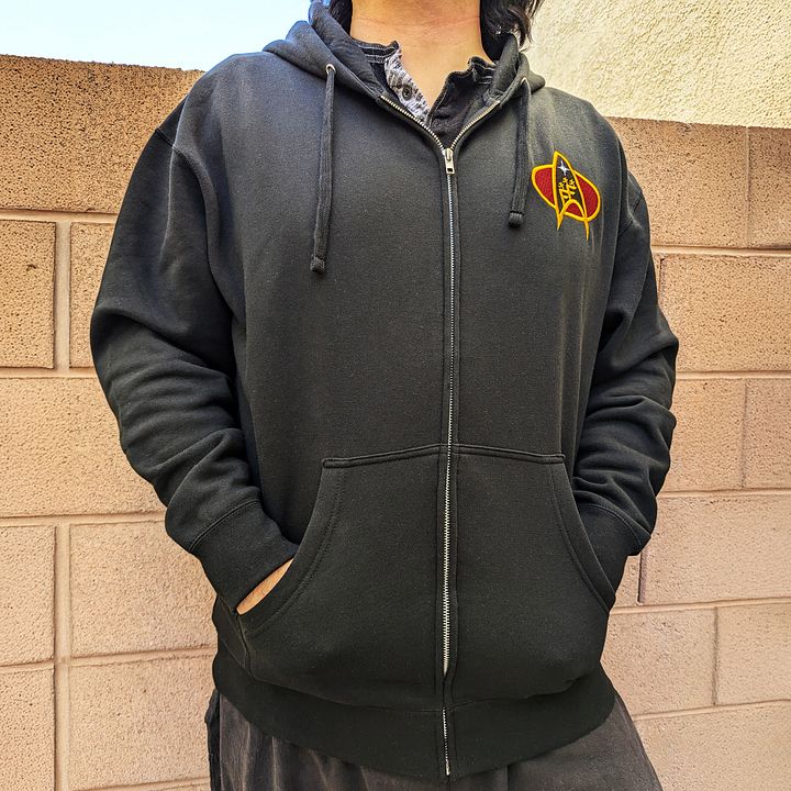 Newbie Star Trek Embroidered Logo Zip-up Hoodie product image (1)