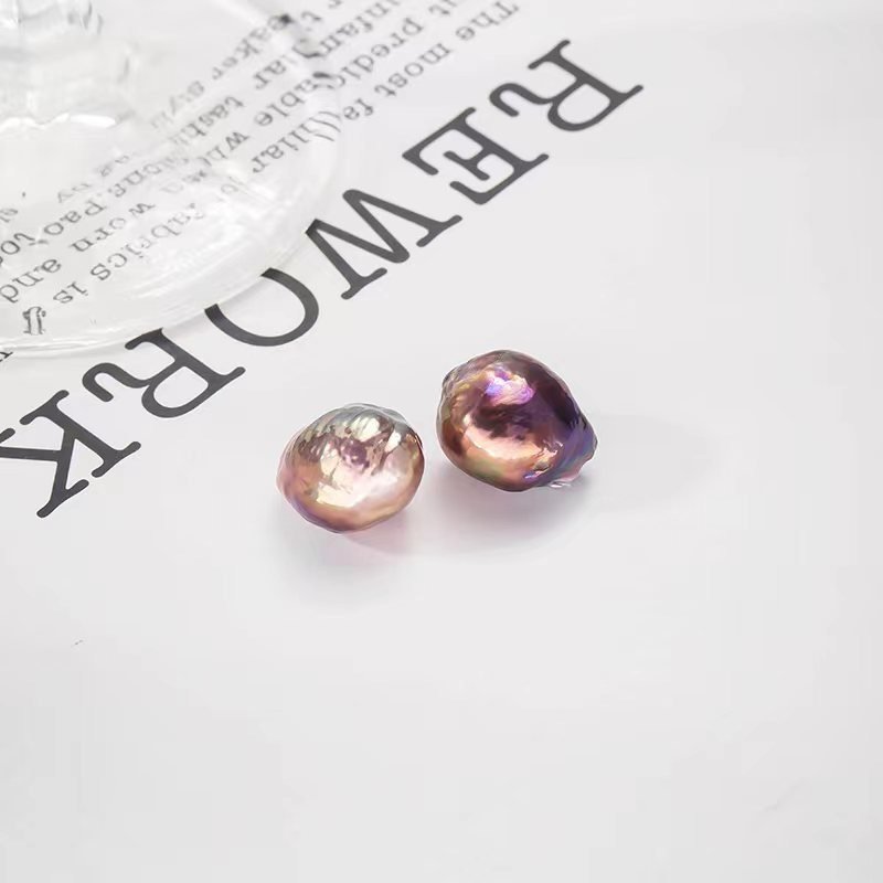 Natural Aurora Blueberry Purple Edison Wrinkled Round Baroque Freshwater Pearl Necklace in Iridescent Mystical Purple (10-12+mm) product image (3)
