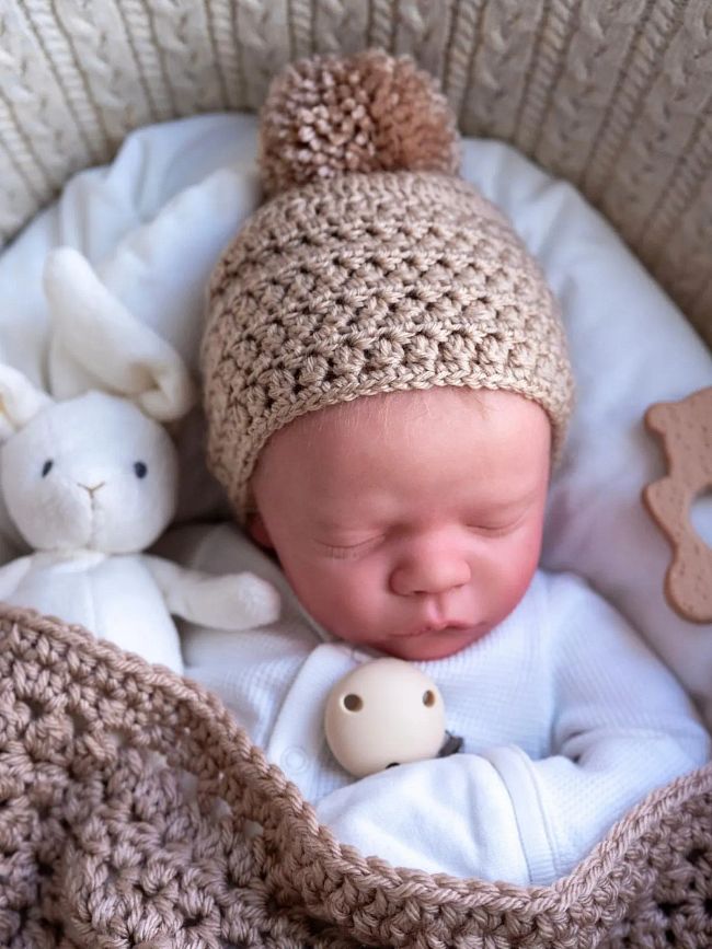 BABY HATS AND MITTENS