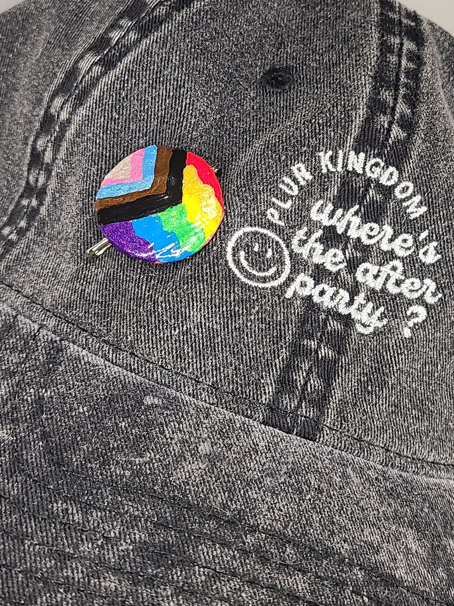 lesbian pride bottle cap pin product image (3)