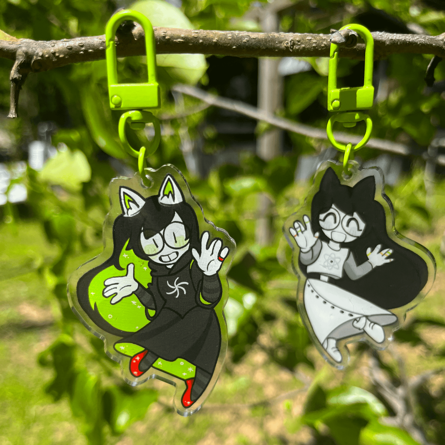 [PRE-ORDER] Homestuck - Jade Harley Acrylic Charm product image (3)