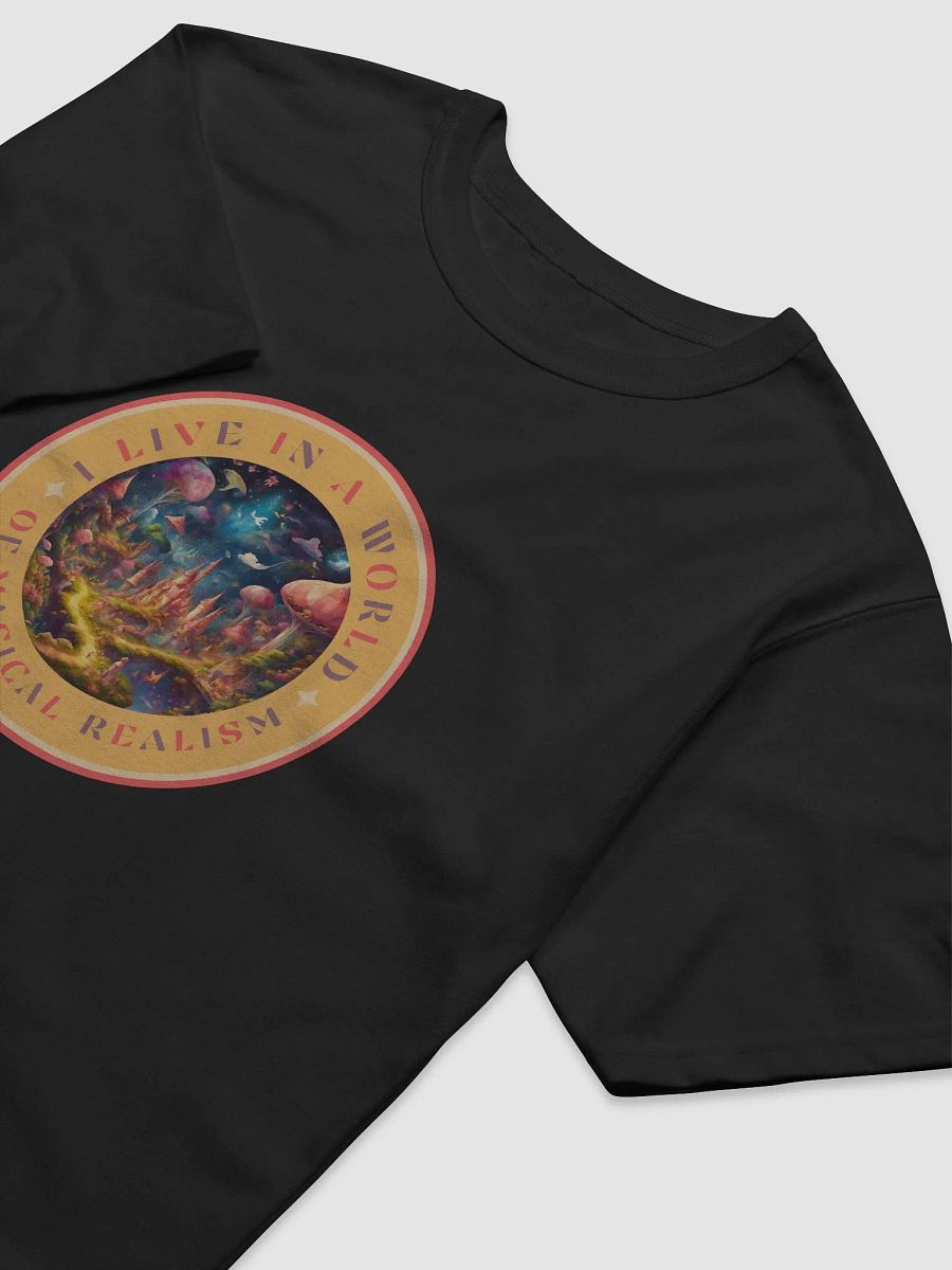 I Live in a World of Magical Realism Relaxed Fit T-shirt product image (9)