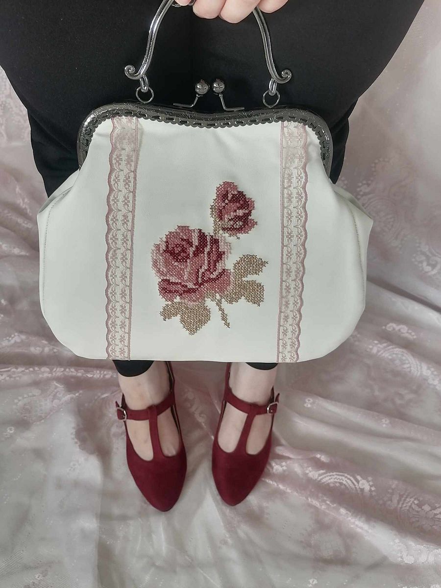 White leather bag product image (7)