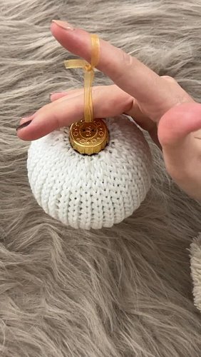 Comment ‘pattern’ for the free crochet pattern! Quick & easy crochet ornament 😍✨🎄

#crochet #haken #crochetpattern #christmas...