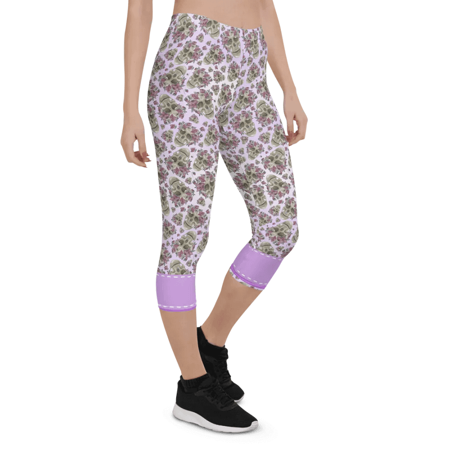Smoky Lilac Skull & Rose Capri Leggings product image (7)