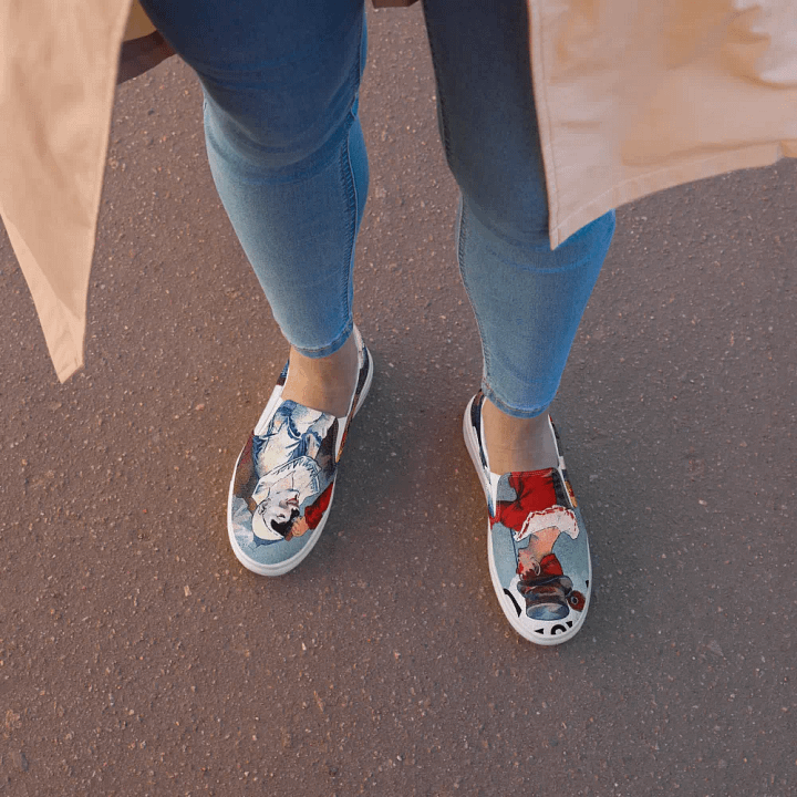 Cirque de Jacquot Women’s Canvas Slip-Ons product image (2)