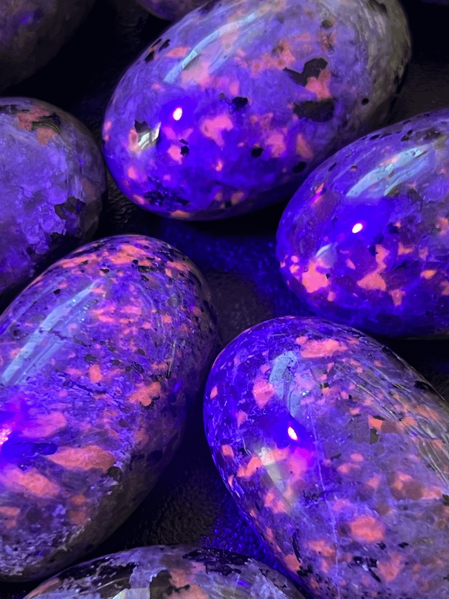 Tumbled Flame Stone (UV Reactive!) product image (3)