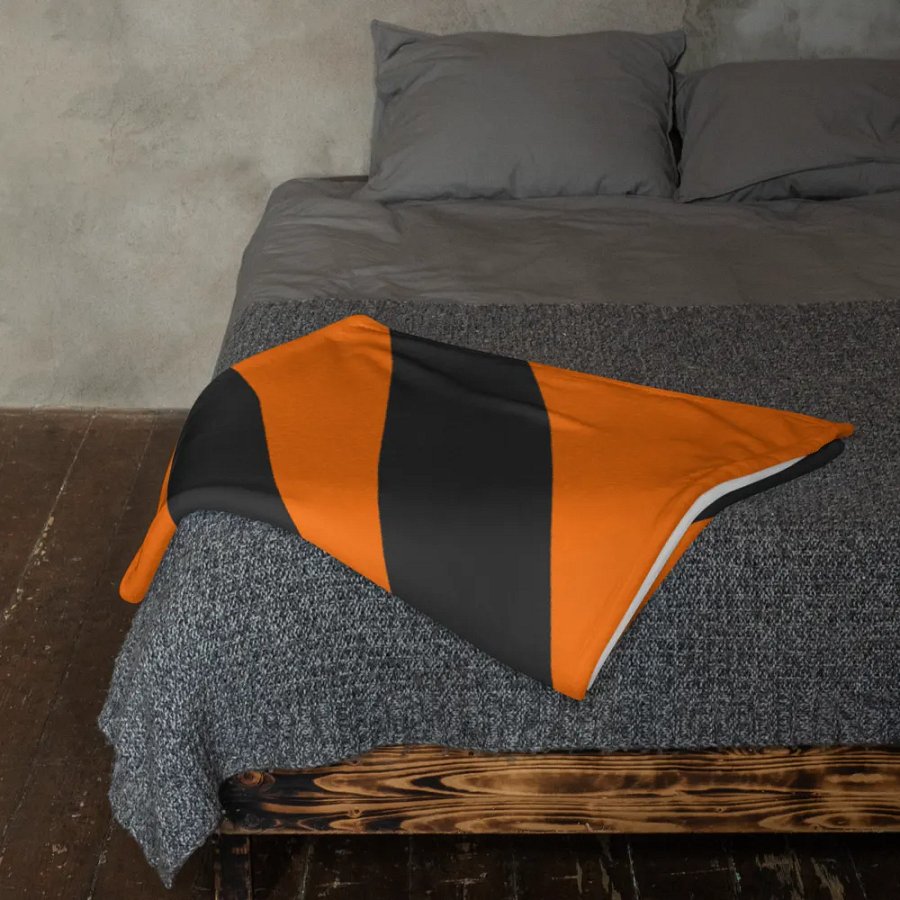 Tiger's Claw Blanket product image (11)