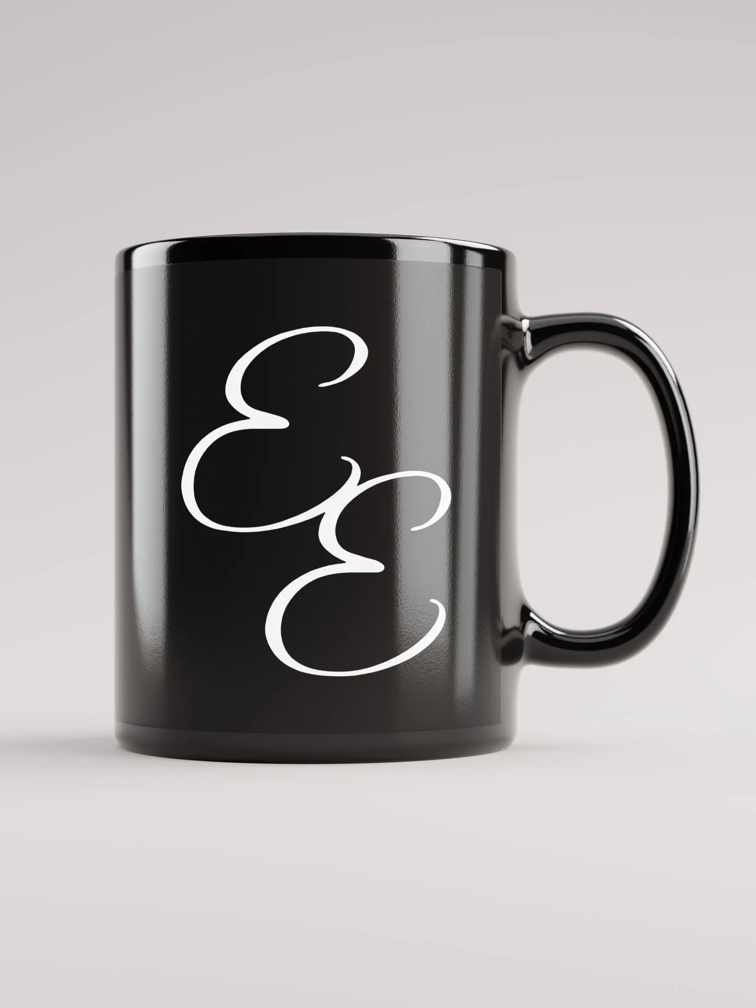 Everyday Essentials Black Glossy Mug product image (2)