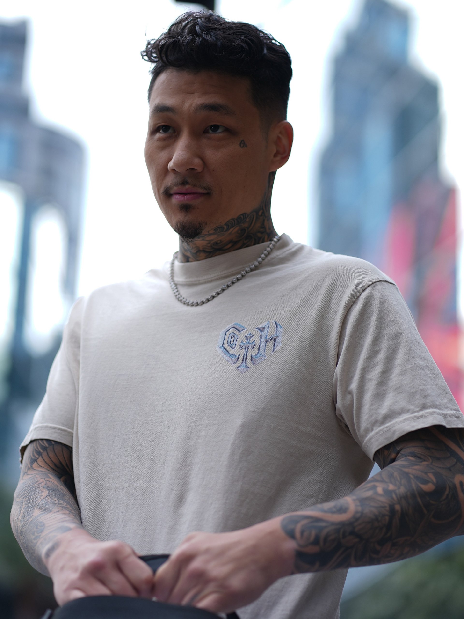 Shirt product image (2)