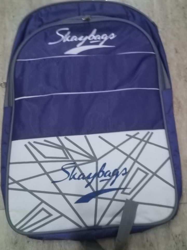 school bag product image (1)