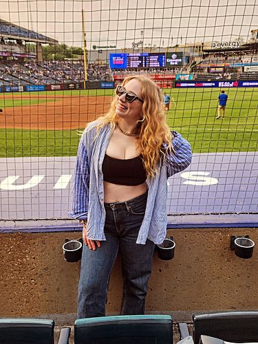 Took a break from Wayward Creatures to support the @bigslickkc +  @kcroyals 💙