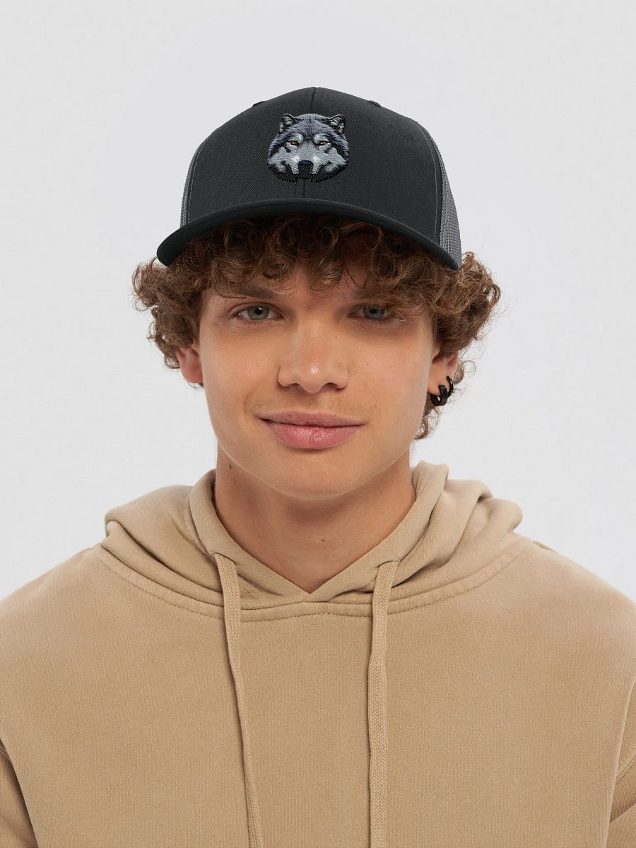 beautiful cap with a wolf product image (5)