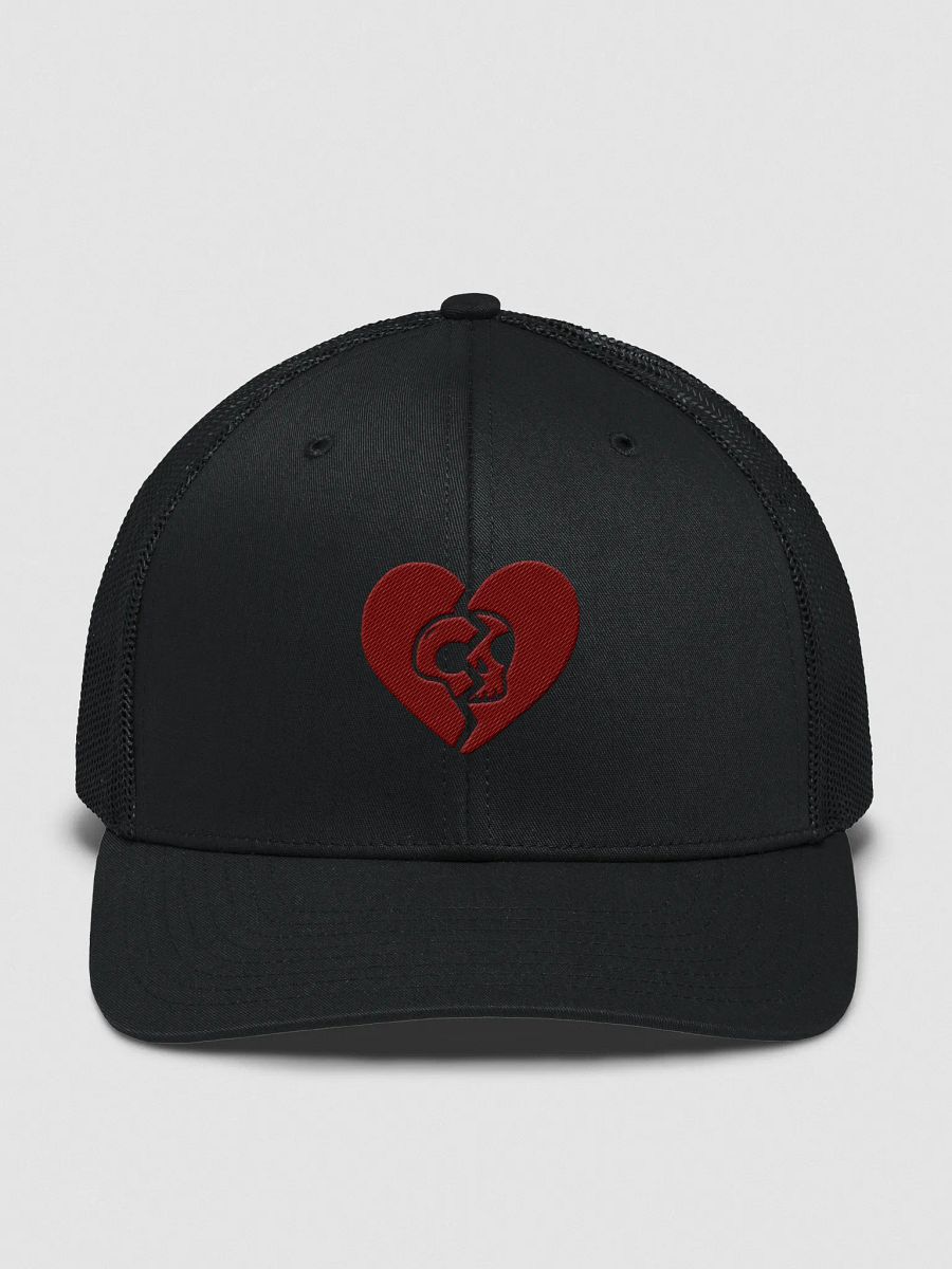 Broken heart skull hat product image (1)