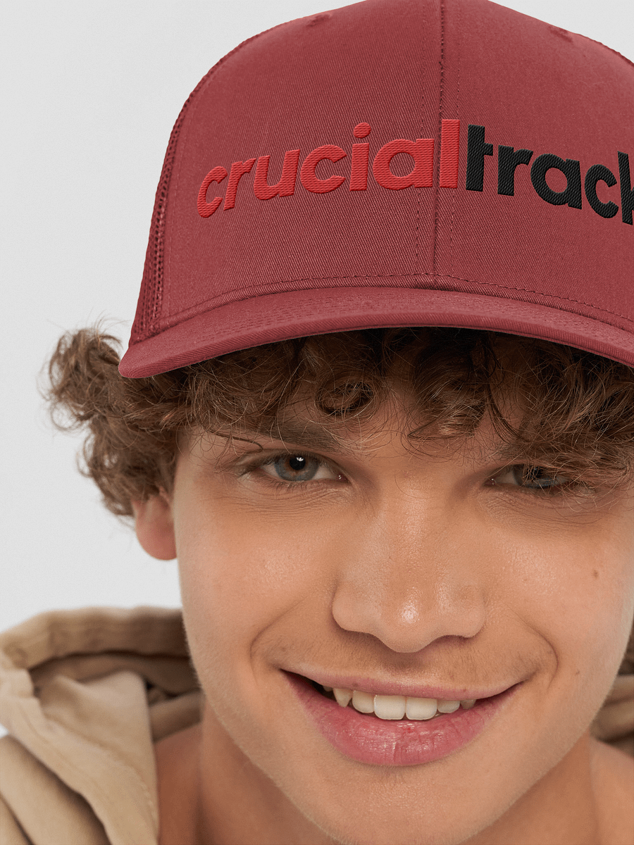 Crucial Tracks trucker product image (29)