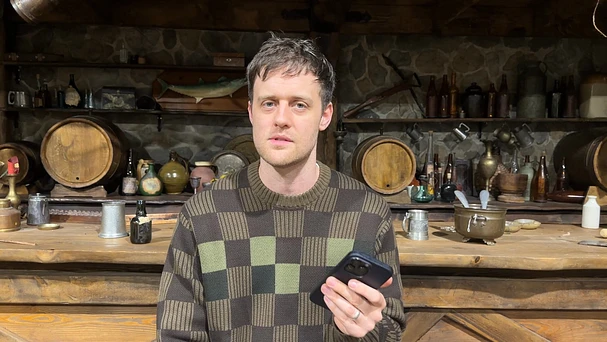Video thumbnail