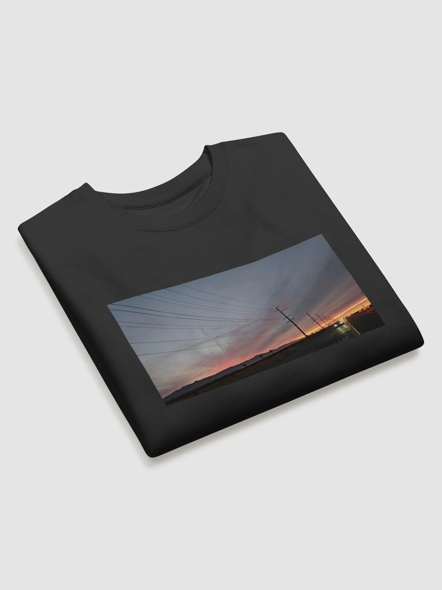 Cali's Winter Sunset_views Sleeve product image (3)